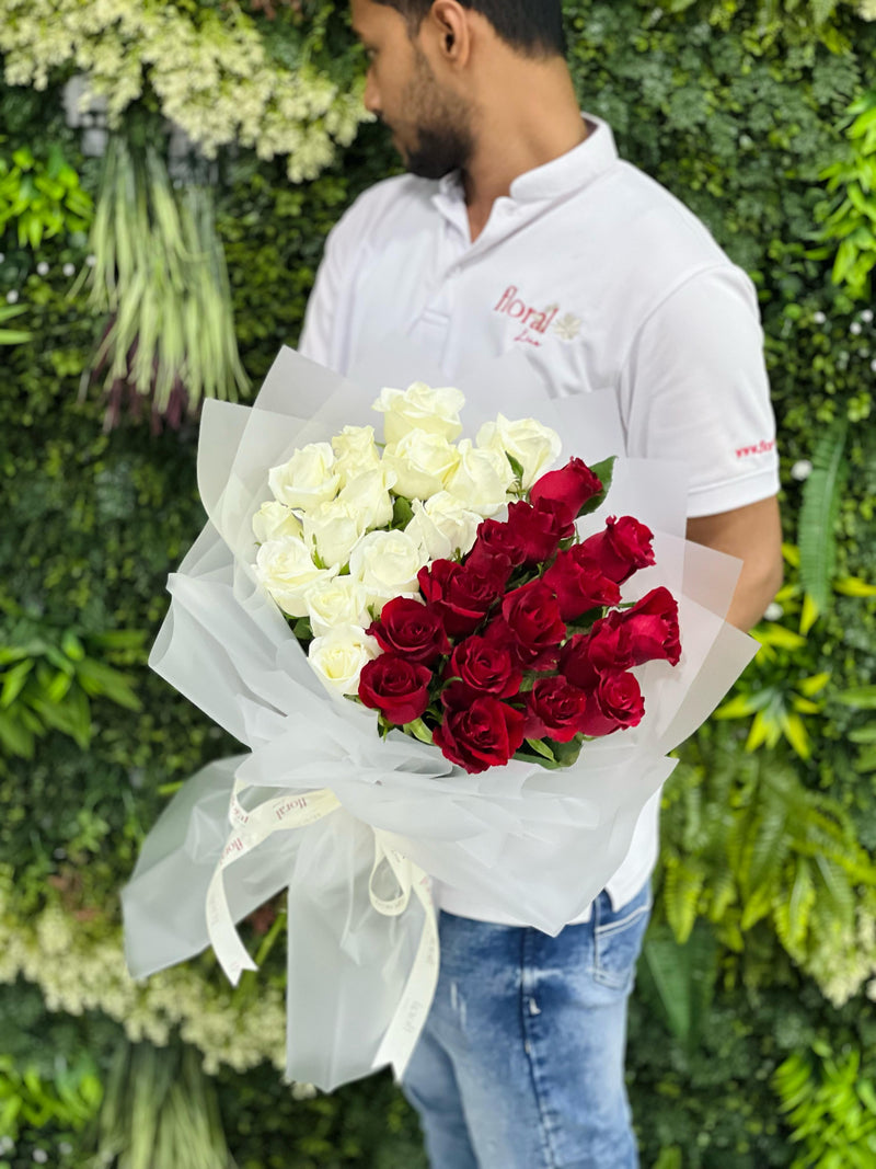 Red & White Classic Bouquet