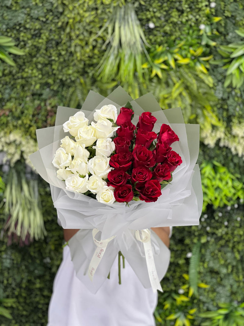 Red & White Classic Bouquet