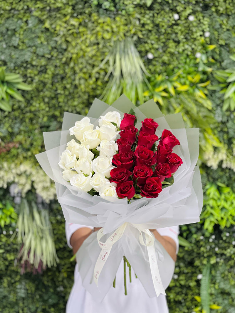 Red & White Classic Bouquet