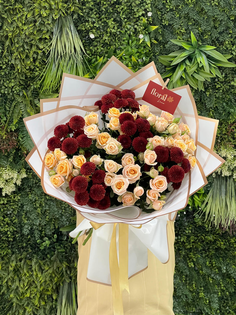 Golden whisper bouquet