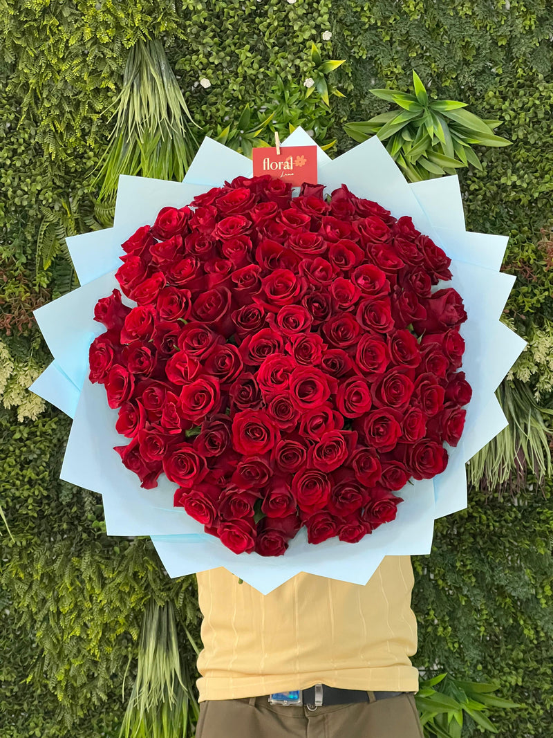 Royal Gesture – 101 Red Roses for Him
