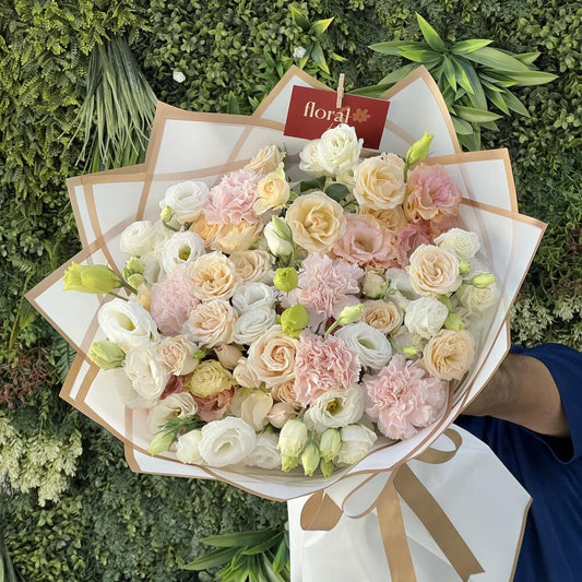 Melody in Peach Bouquet