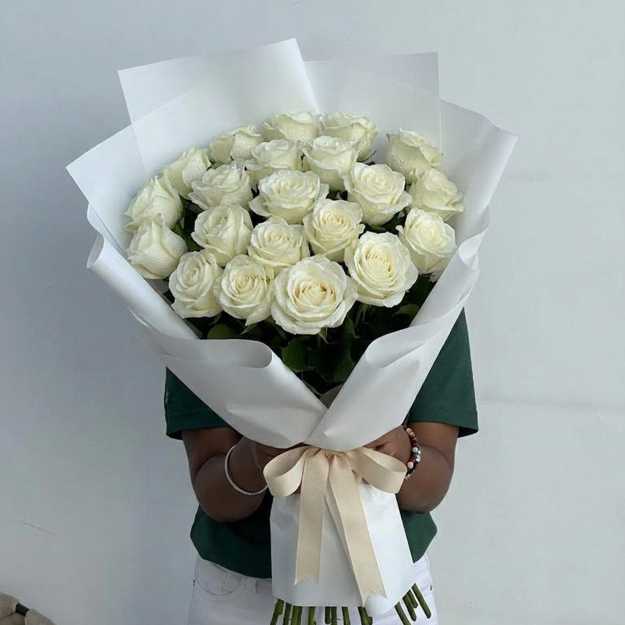 Fresh 21 White Roses