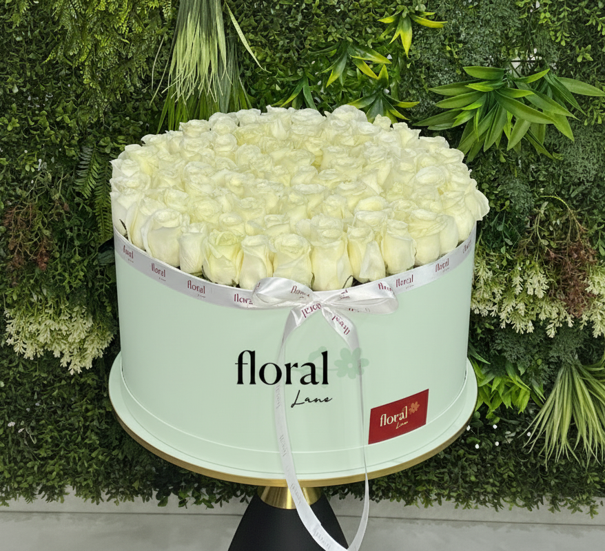 White Luxury Roses Box