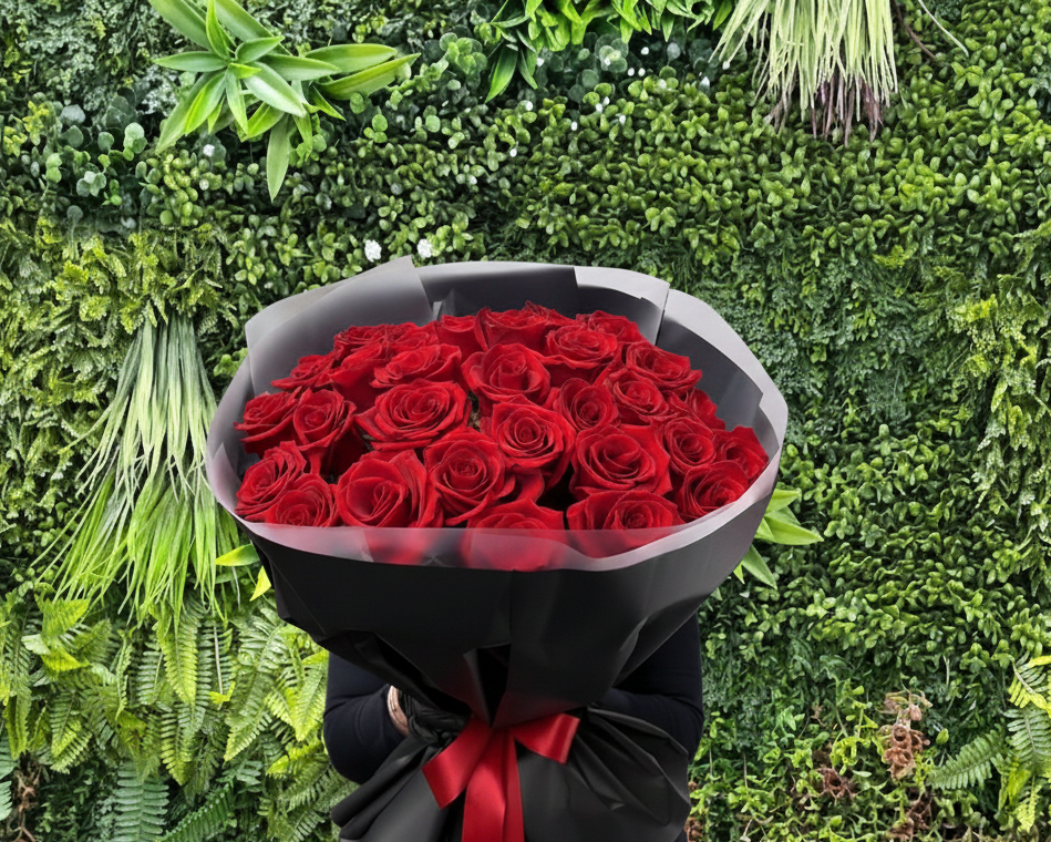 Signature Love - 31 Red Roses Bouquet