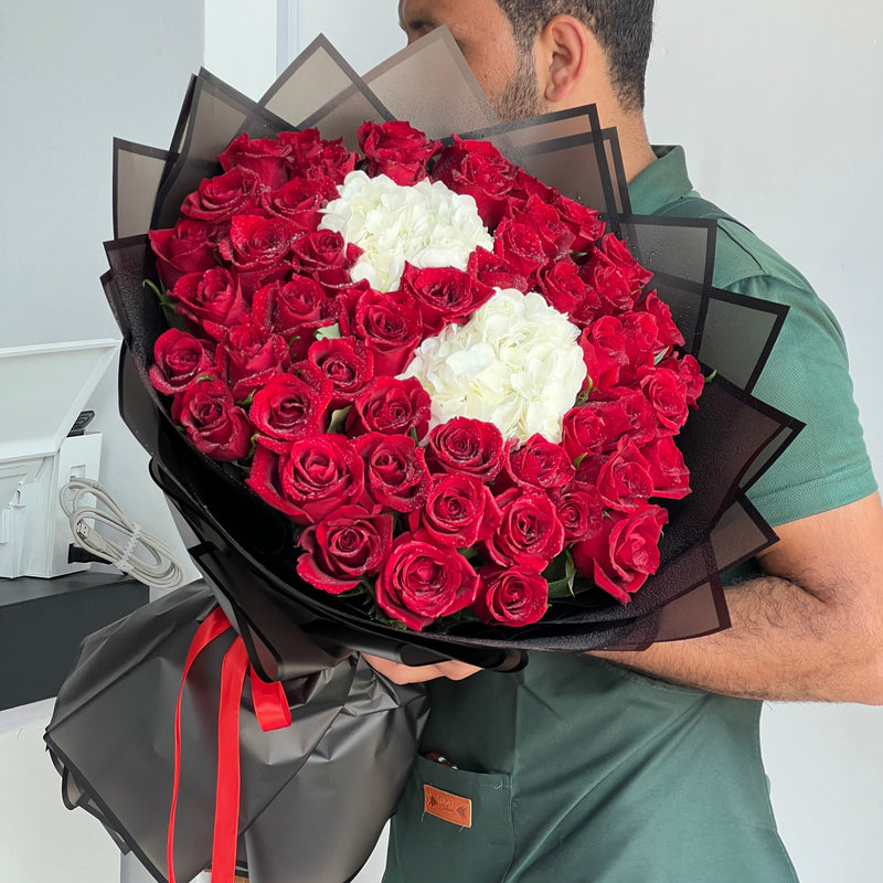 Red Velvet & White Hydrangea Grand Bouquet