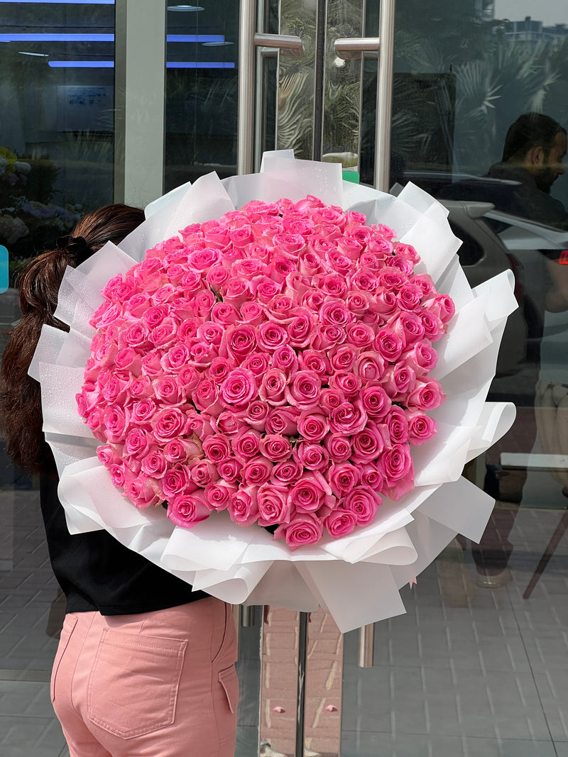 The Pink Bloom - 151 Pink Roses
