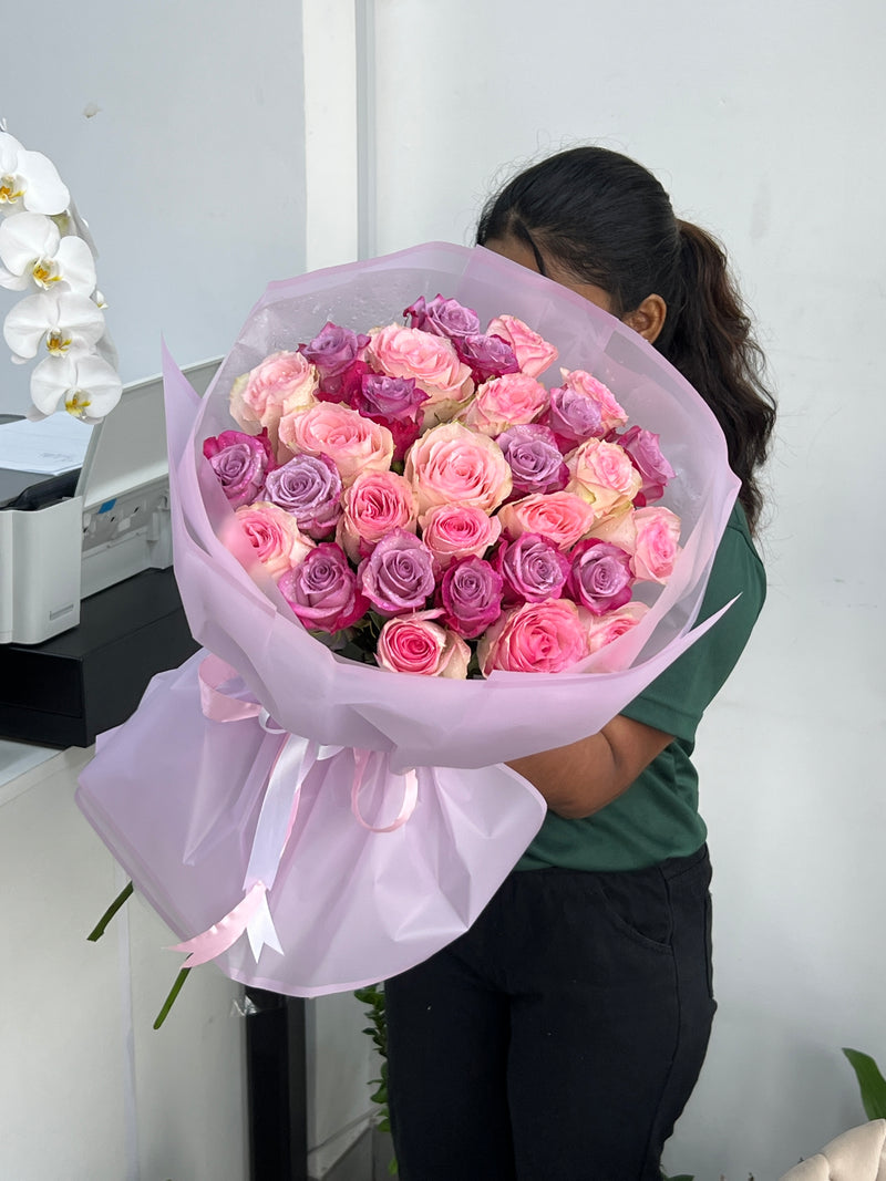 31 Fresh Pink and Purple Roses