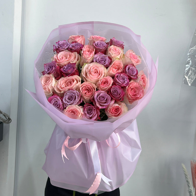 31 Fresh Pink and Purple Roses