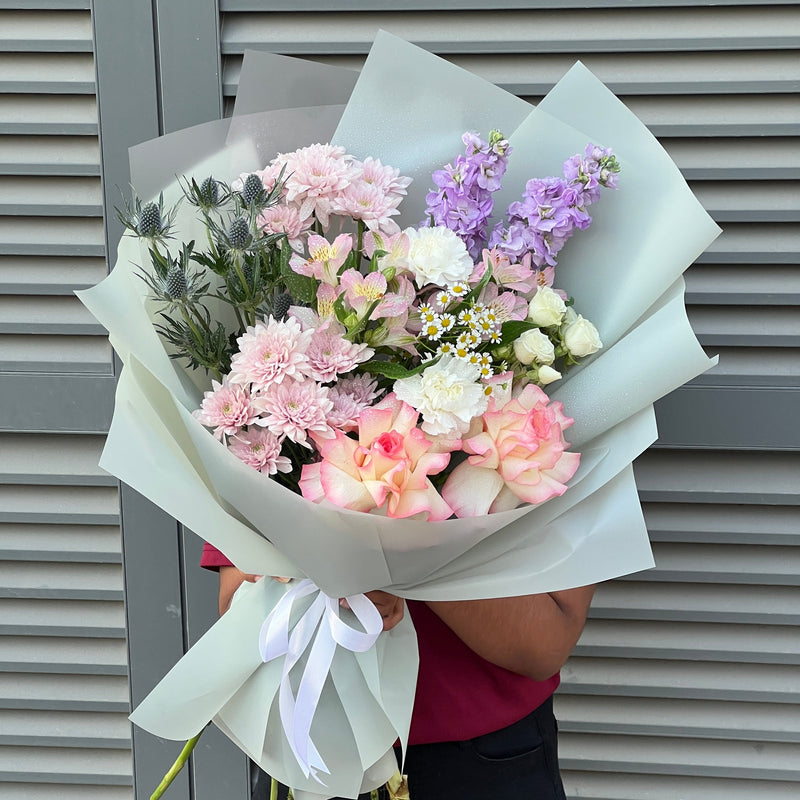 Sweet Harmony Flowers Bouquet