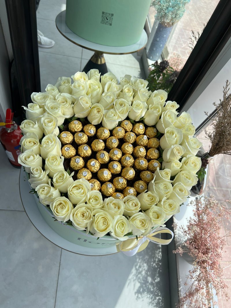 Golden White Elegance Box