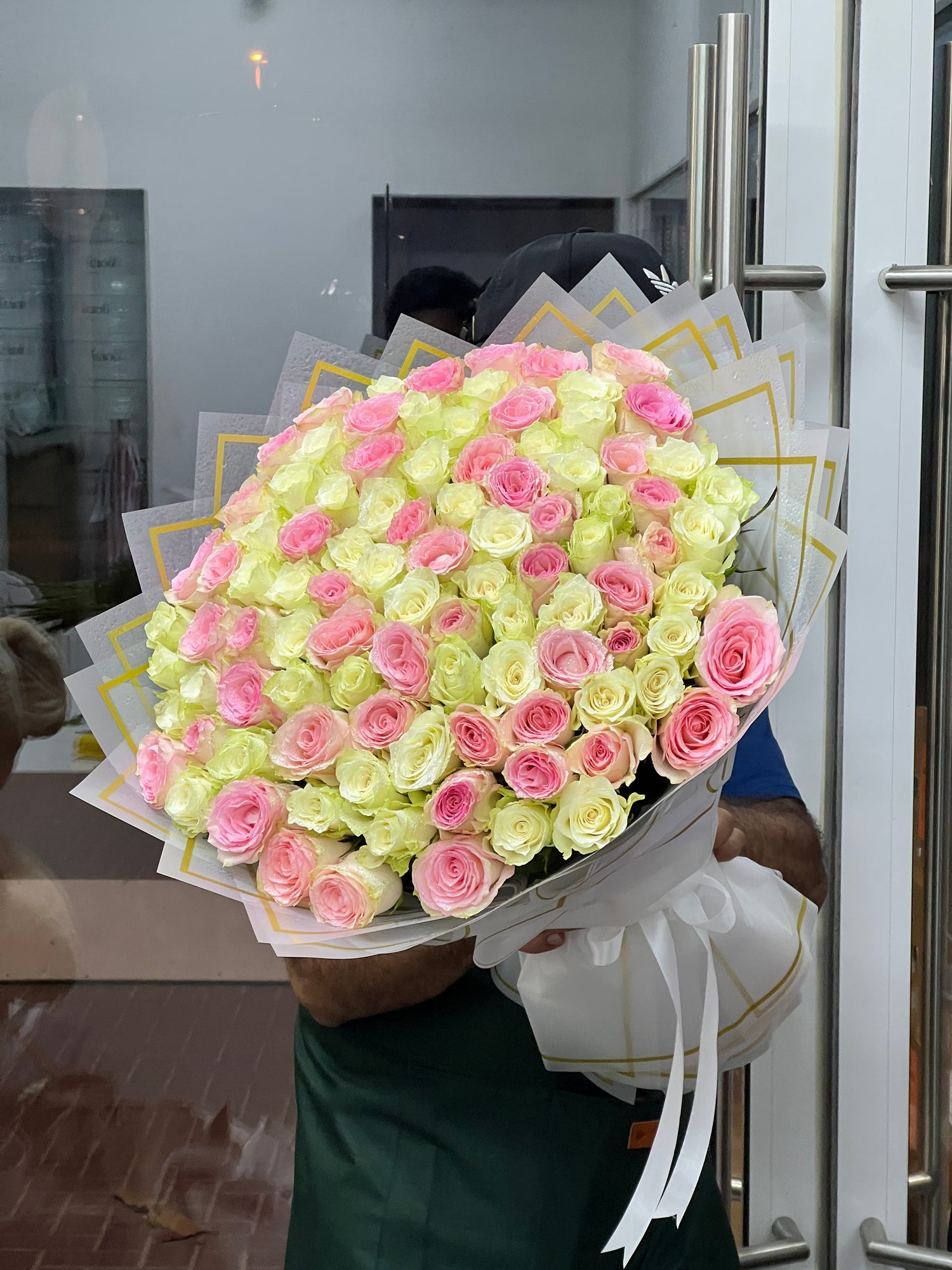 Pure Bliss Bouquet 101 Roses