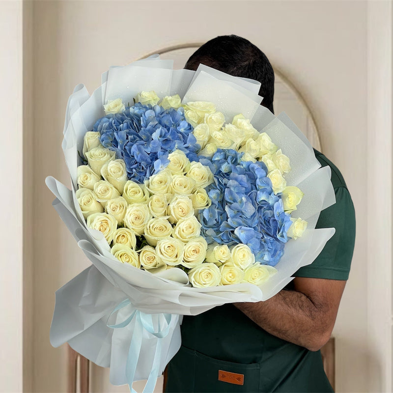 Ocean Breeze Luxury Rose Bouquet