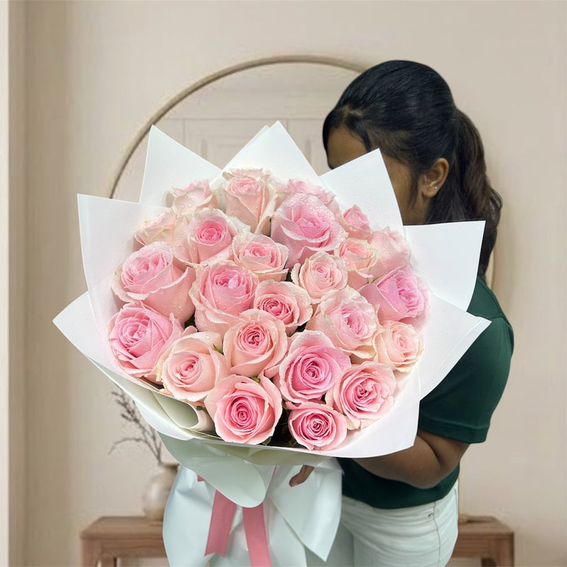 21 Light Pink Roses Bouquet