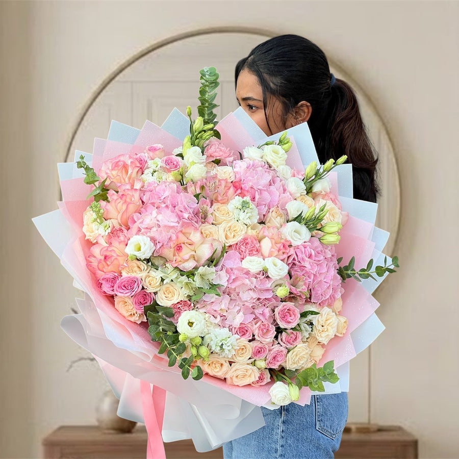 Exquisite Pink And Peach Garden Luxury Bouquet