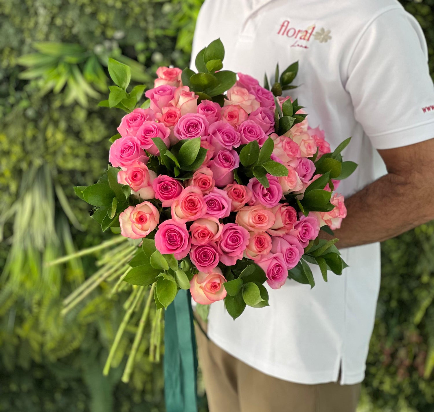 51 Fresh Pink Roses Bunch