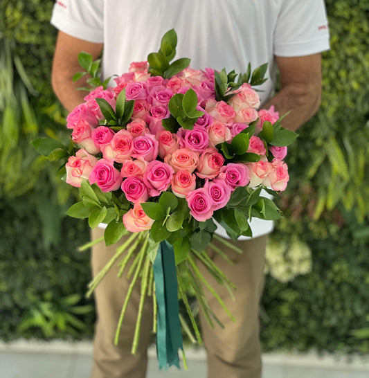 51 Fresh Pink Roses Bunch