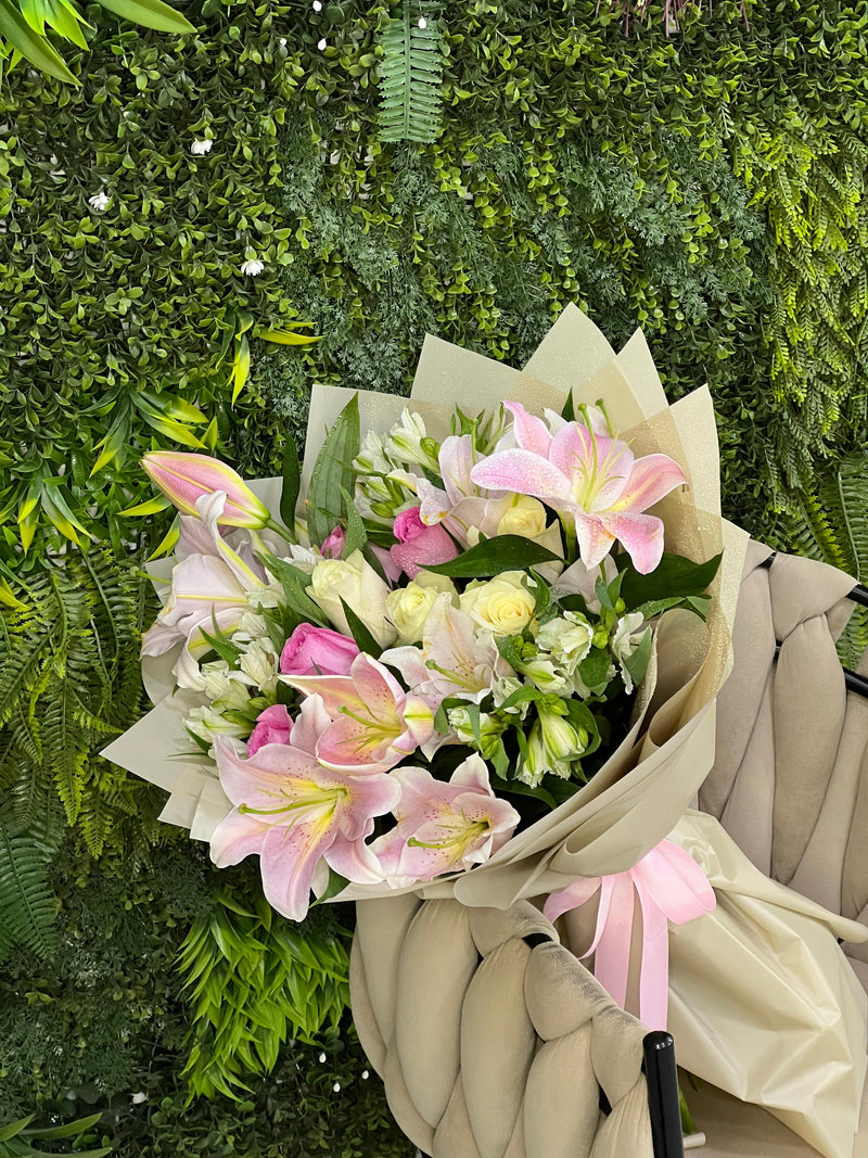 Pink Horizon Bouquet