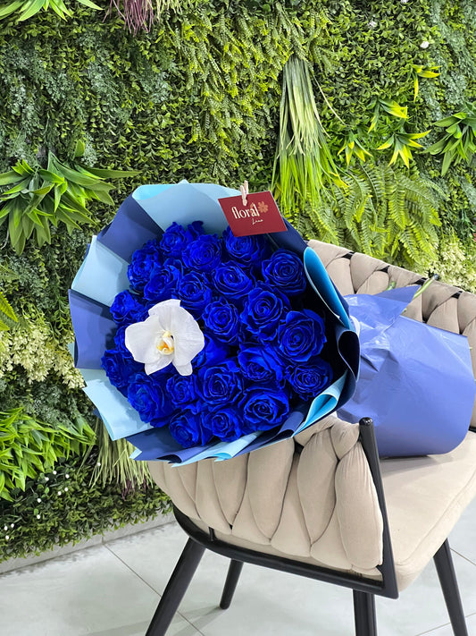 Sapphire Whisper Premium Bouquet