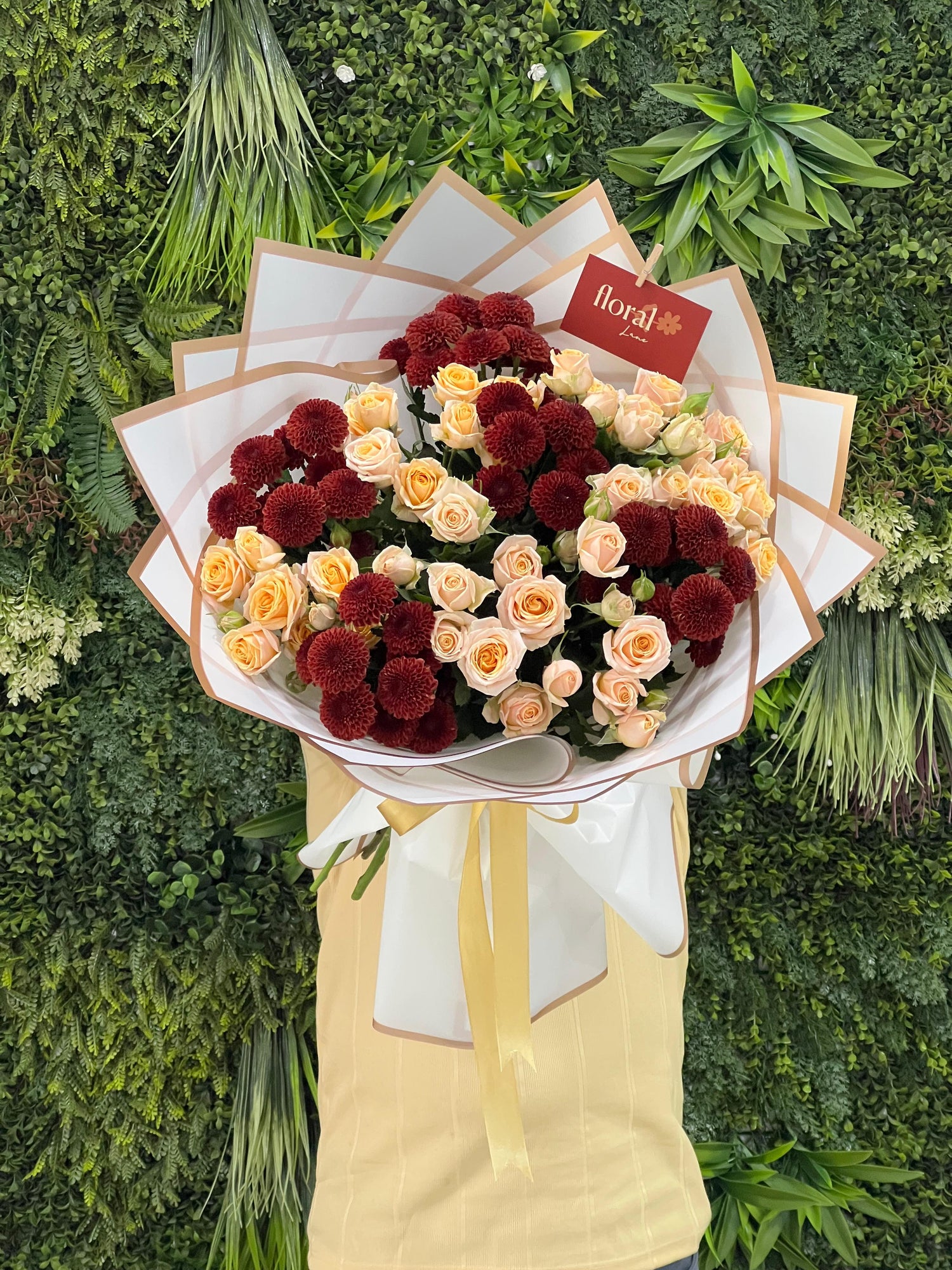 Golden whisper bouquet