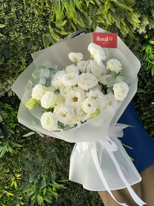 White Elegance Fresh Bouquet