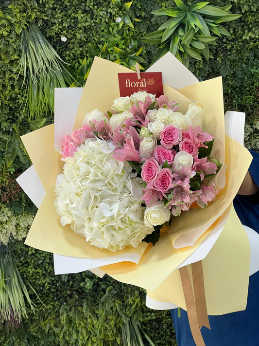 Rose Cream Bouquet