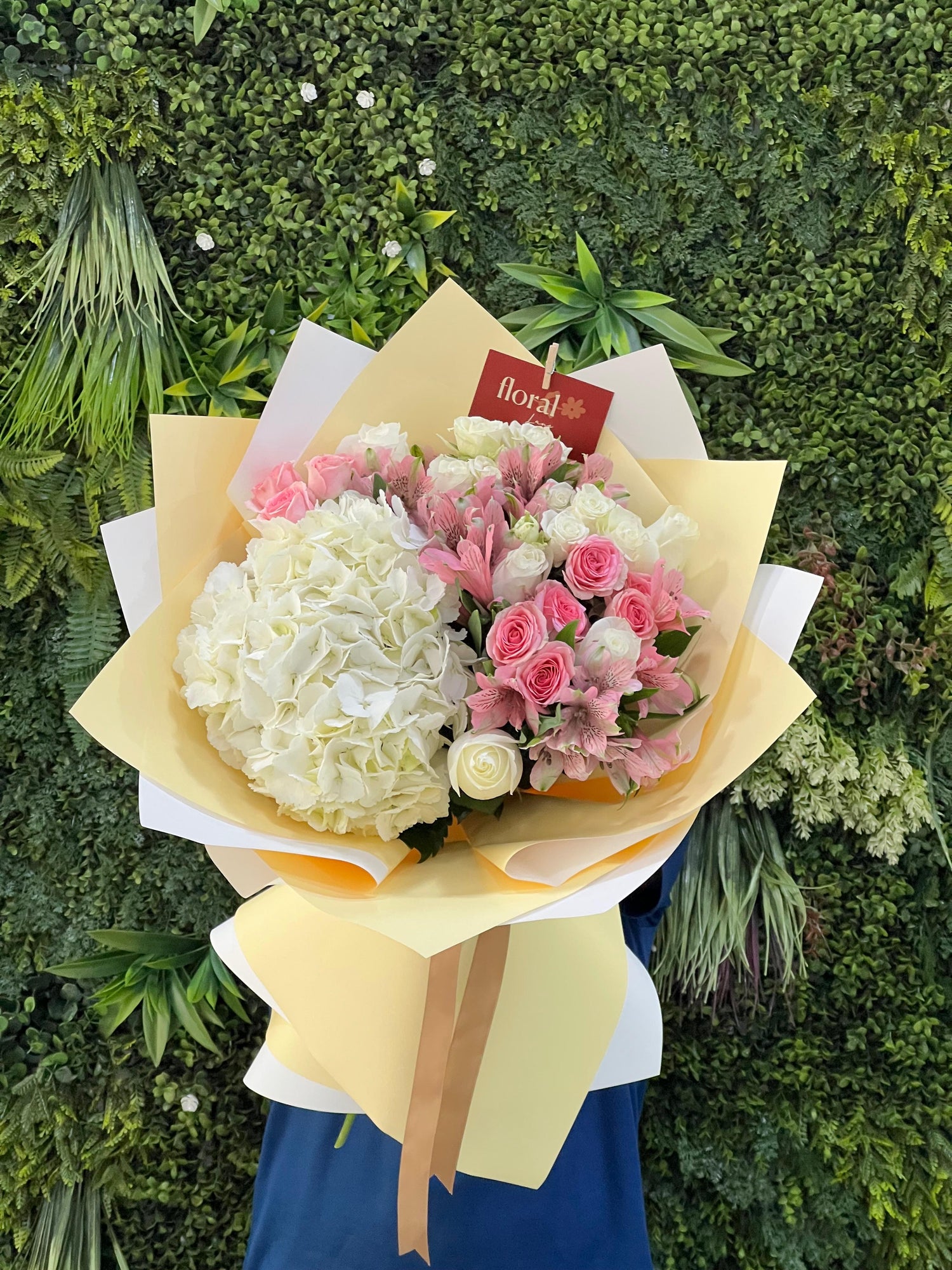 Rose Cream Bouquet
