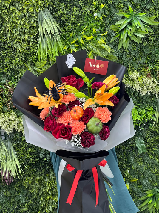 Spooky Chic Halloween Bouquet