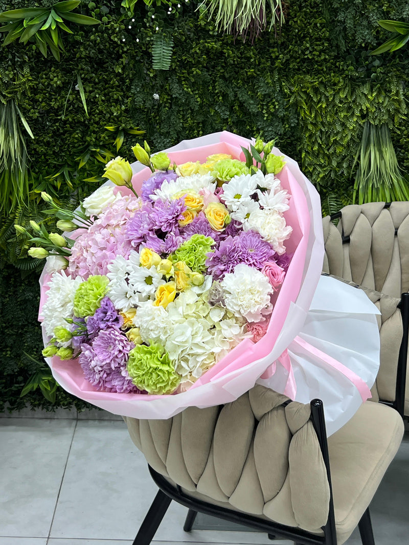 Dreamy Delight Fresh Bouquet