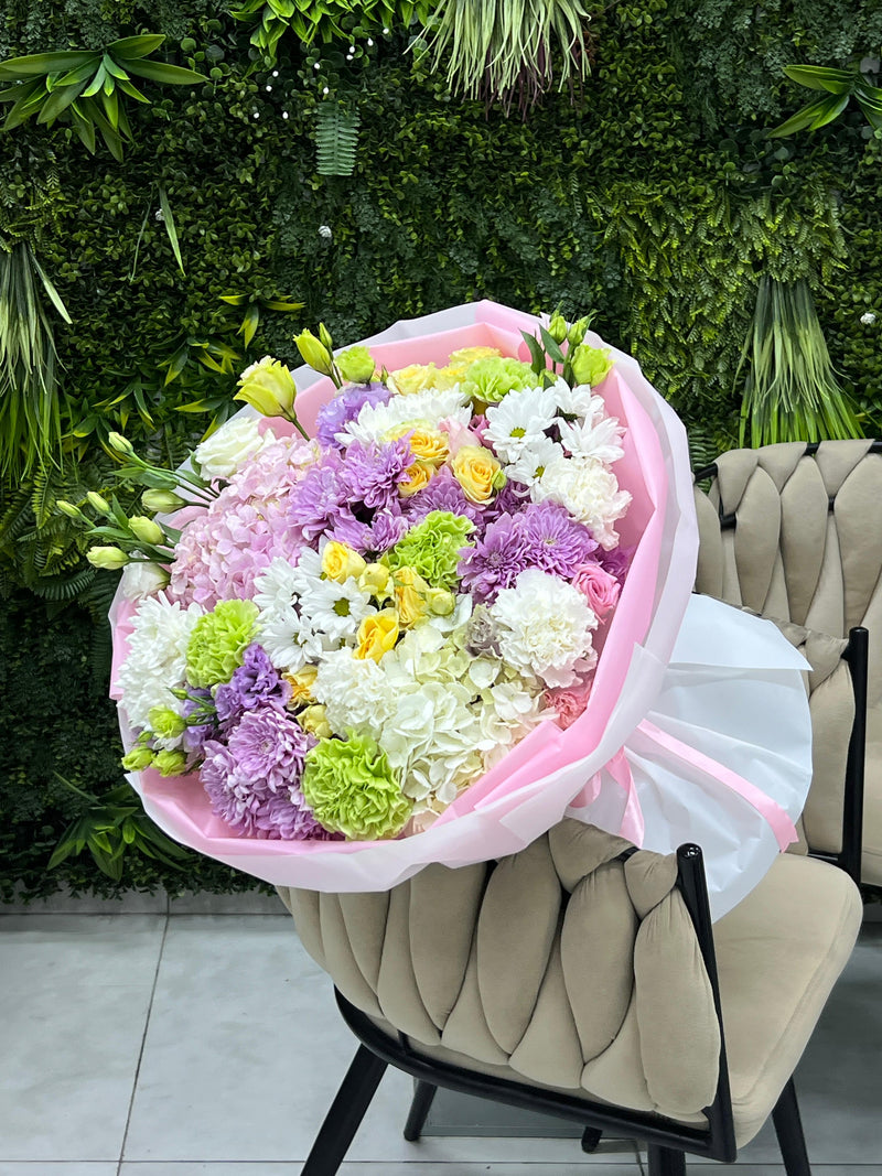 Dreamy Delight Fresh Bouquet