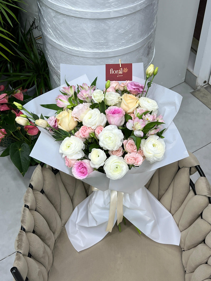 Love in Bloom Fresh Bouquet