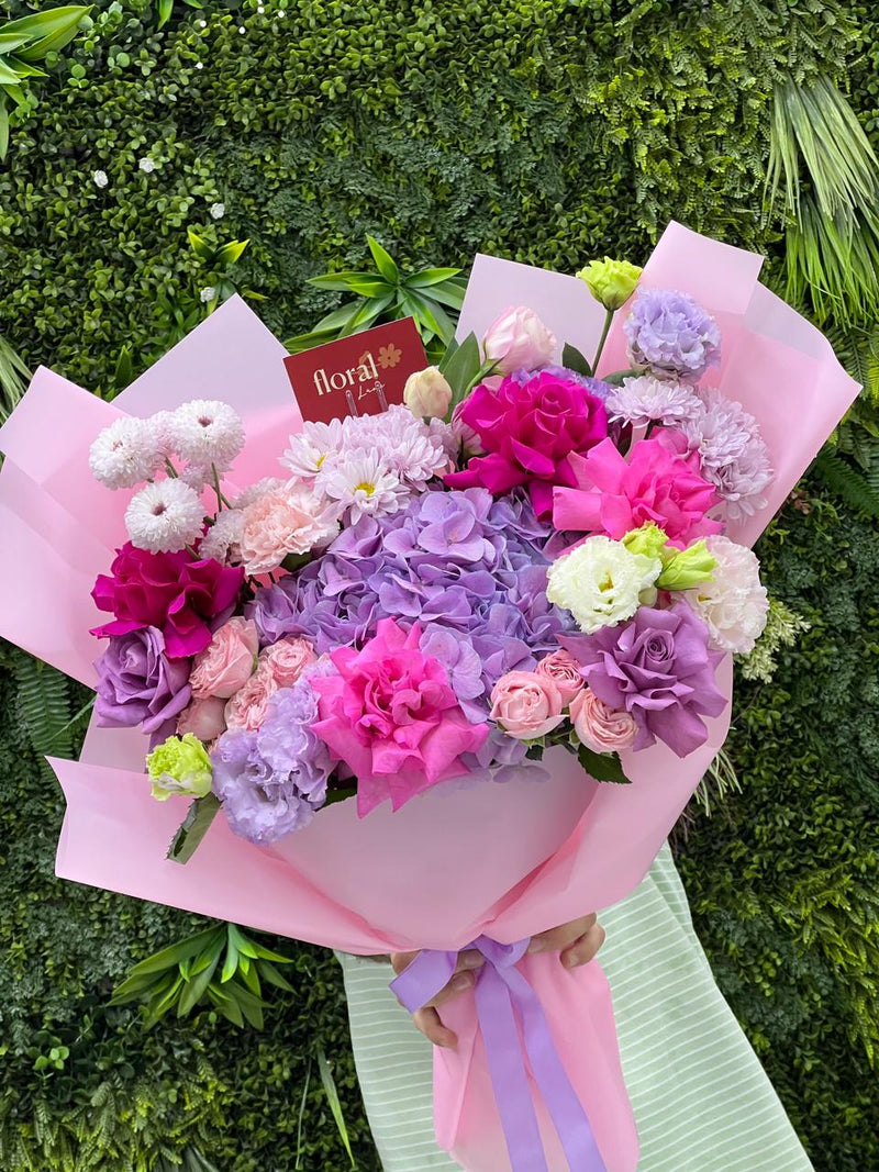 Bloom Aura Fresh Bouquet