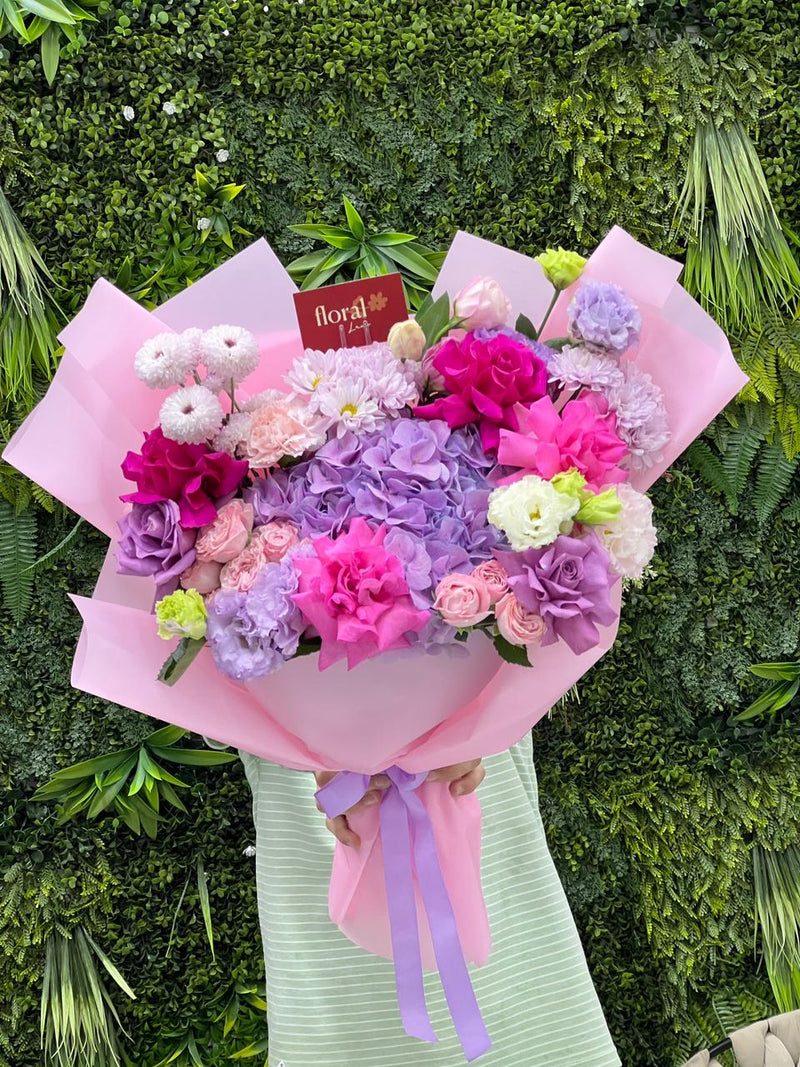 Bloom Aura Fresh Bouquet