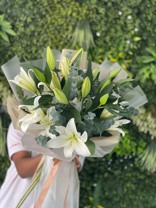 Lily Beauty Bouquet