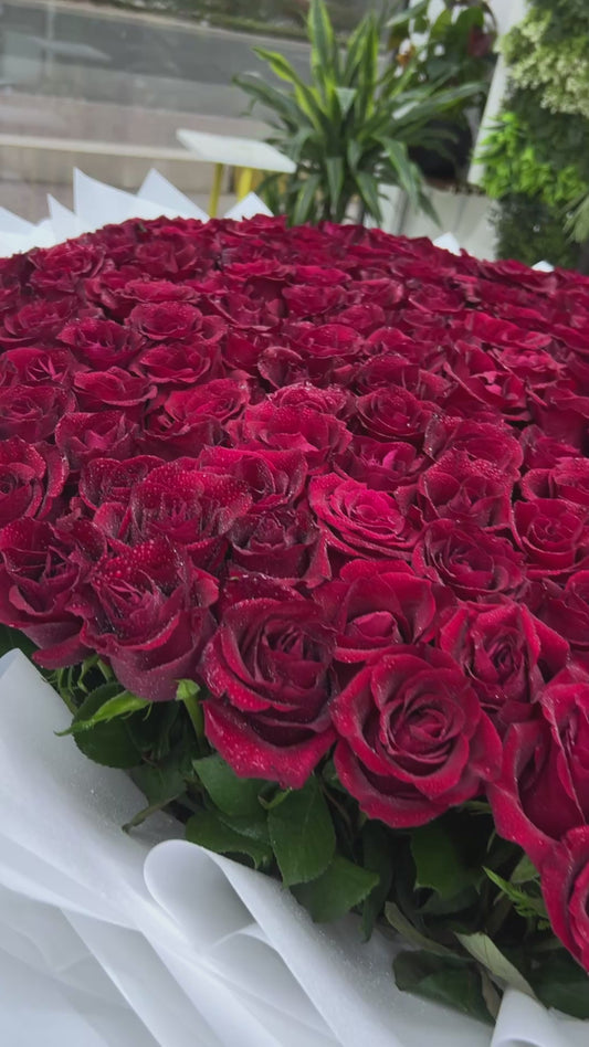 201 Fresh Red Roses Bouquet 70cm